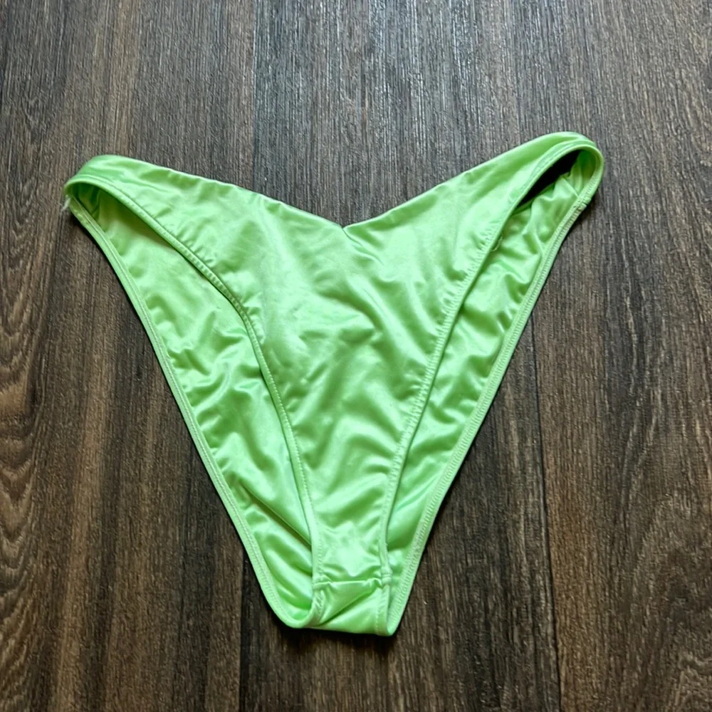 Frankie’s Bikini Green Bottoms